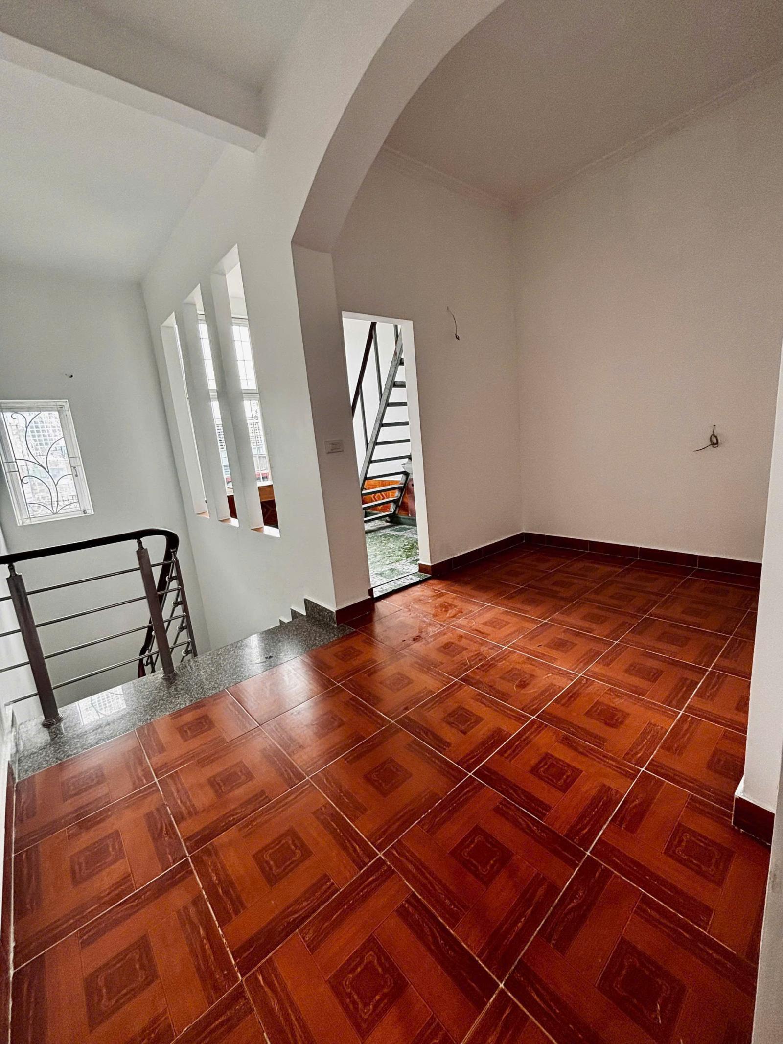 SIÊU PHẨM NHÀ 3,5 TẦNG – TRUNG TÂM 191 ĐÀ NẴNG. GIÁ CHỈ HƠN 2 TỶ – VỊ TRÍ KHÔNG THỂ ĐẸP HƠN 15987090