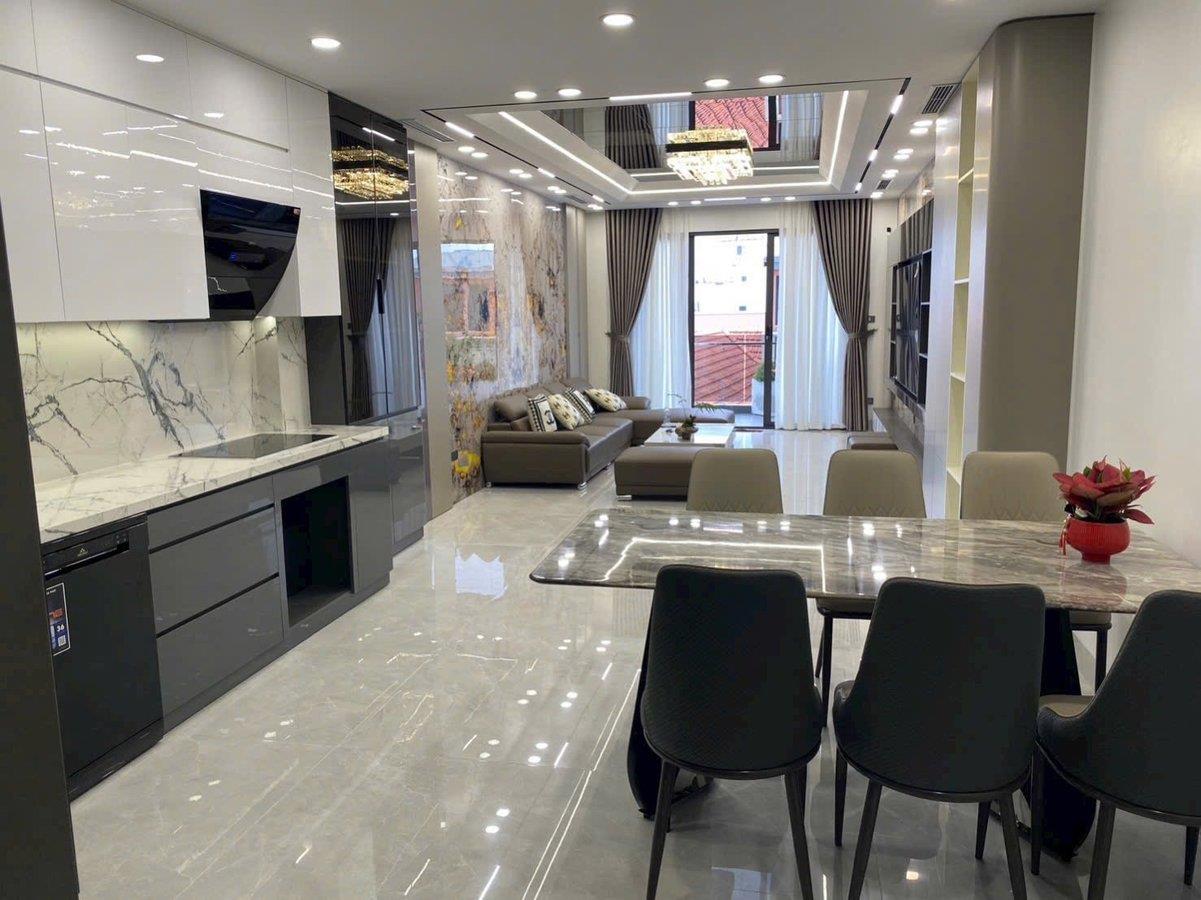 Bán nhà  Phú Xá Tây Hồ otô , dân xây ,kinh doanh, văn phòng 82m 15,6 tỷ 15987107