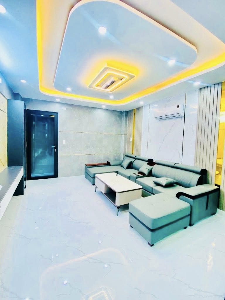 BÁN NHÀ THẠCH LAM 56M 5 TẦNG MỚI ĐẸP FULL NỘI 7 HXH THÔNG GIÁ CHỈ 7.X 15987121