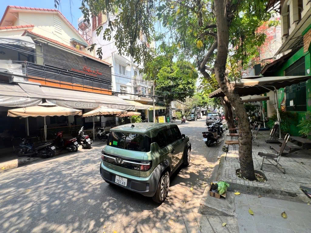 QUẬN 7. Căn Góc Đường Số KDC Tân Quy, 9 x 27m, Chỉ 30 tỷ, Cần Bán Gấp 15987172