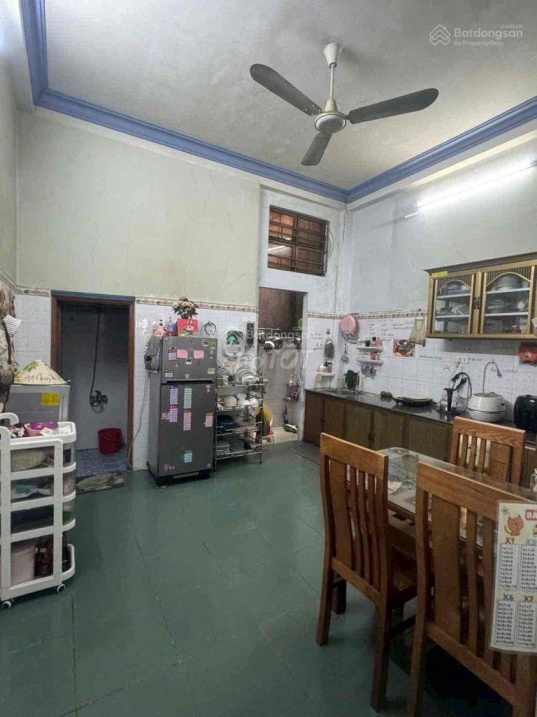 Tôi cần bán gấp căn nhà HXH 6m Nguyễn Văn Lượng, P17, DT: 4.2x15m, KC: 2 lầu, GIÁ: 8.5 tỷ còn TL 15987174