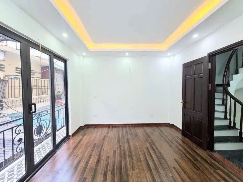 NHỈNH 6.x TỶ HOÀNG MAI 30m 5 TẦNG 6 NGỦ  - NHÀ MỚI KOONG VỀ Ở NGAY - Ô TÔ CÁCH 20 MÉT- GẦN TRƯỜNG 15987175