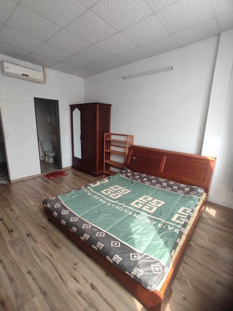 NHÀ 5 TẦNG GIÁP BÁT – DÒNG TIỀN 200TR/NĂM – MUA LÀ KHAI THÁC NGAY 15987236