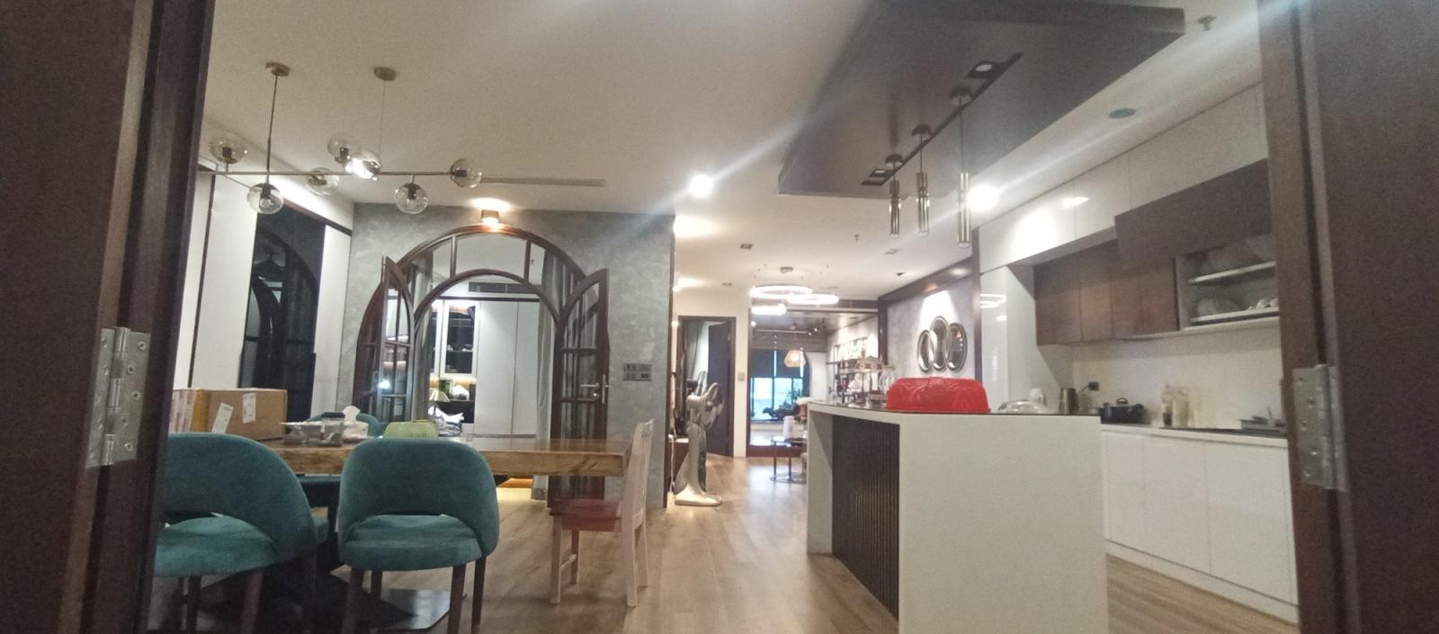 Nhà Mặt Phố Trường Chinh. Đống Đa. Thang Máy. Lô Góc. Ô Tô. Vỉa Hè. DT 154m2. Giá 120.5 Tỷ 15987328