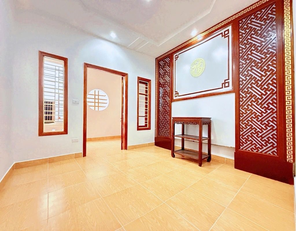 nguyễn khánh toàn 50m x6 tầng 14,860 tỷ nhà đẹp,cách ô tô 20m,kinh doanh 15987383