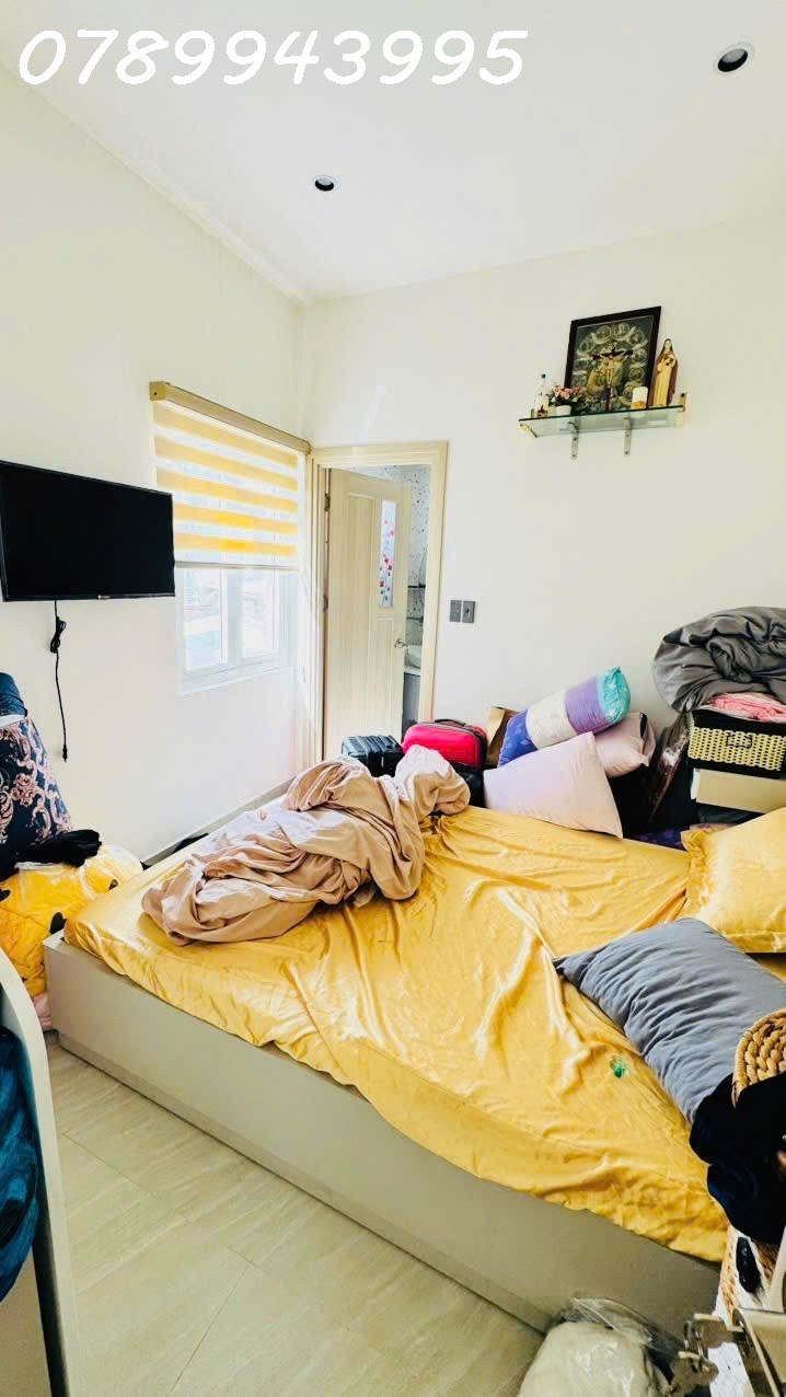 Nhà bán Lê Văn Sỹ, Phú Nhuận, ngang gần 8m, Nhà mới, 4PN, Giá chỉ 9 tỷ59 15987395