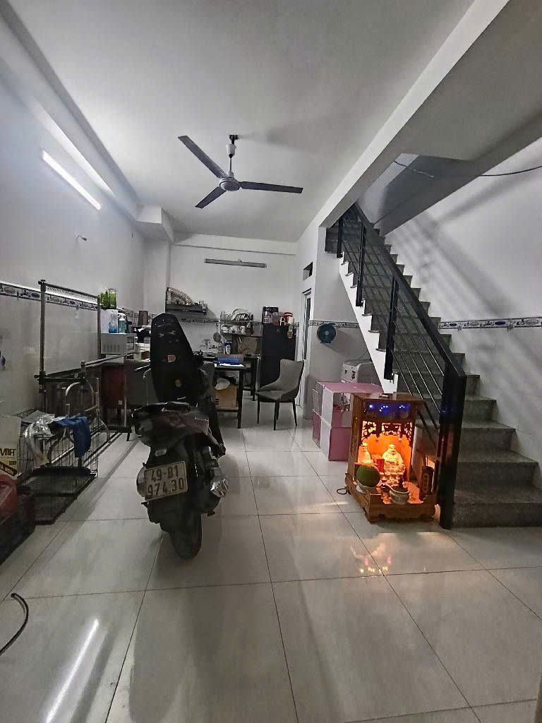 Bán nhà hẻm xe hơi Quận 7, gần chợ Phú Thuận 5 Tỷ 959 15987411