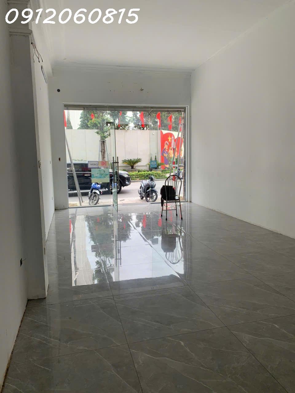 NGUYỄN DU NƠI NHỮNG TUYỆT TÁC DI SẢN HỘI HỌA NGỰ TRỊ 15987432