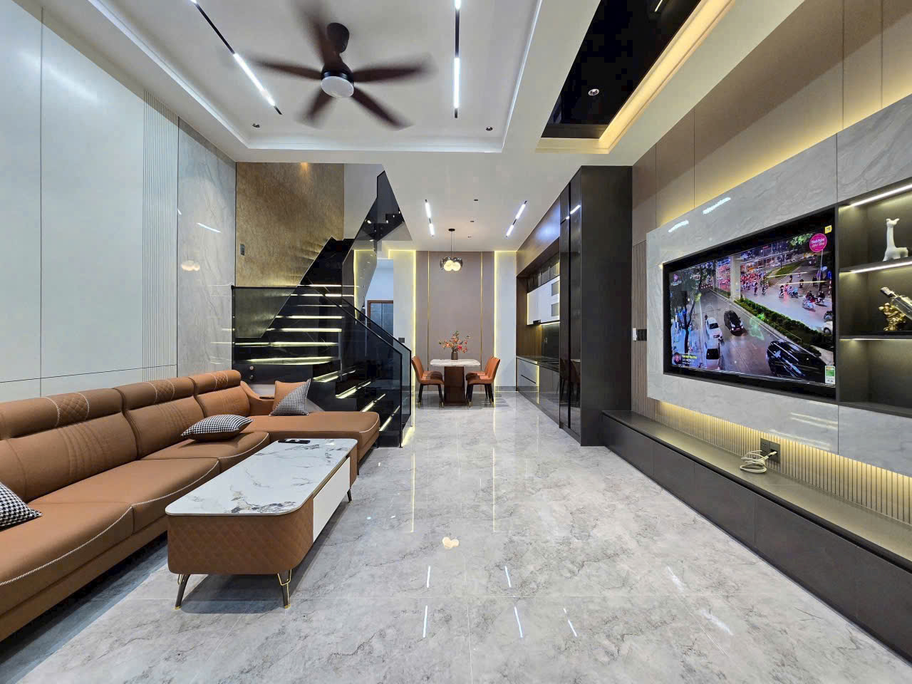 🔴💥Bán nhà 3 tầng LUXURY đường Hoà Phú 3 - Đối diện UBND Quận cũ 15987451