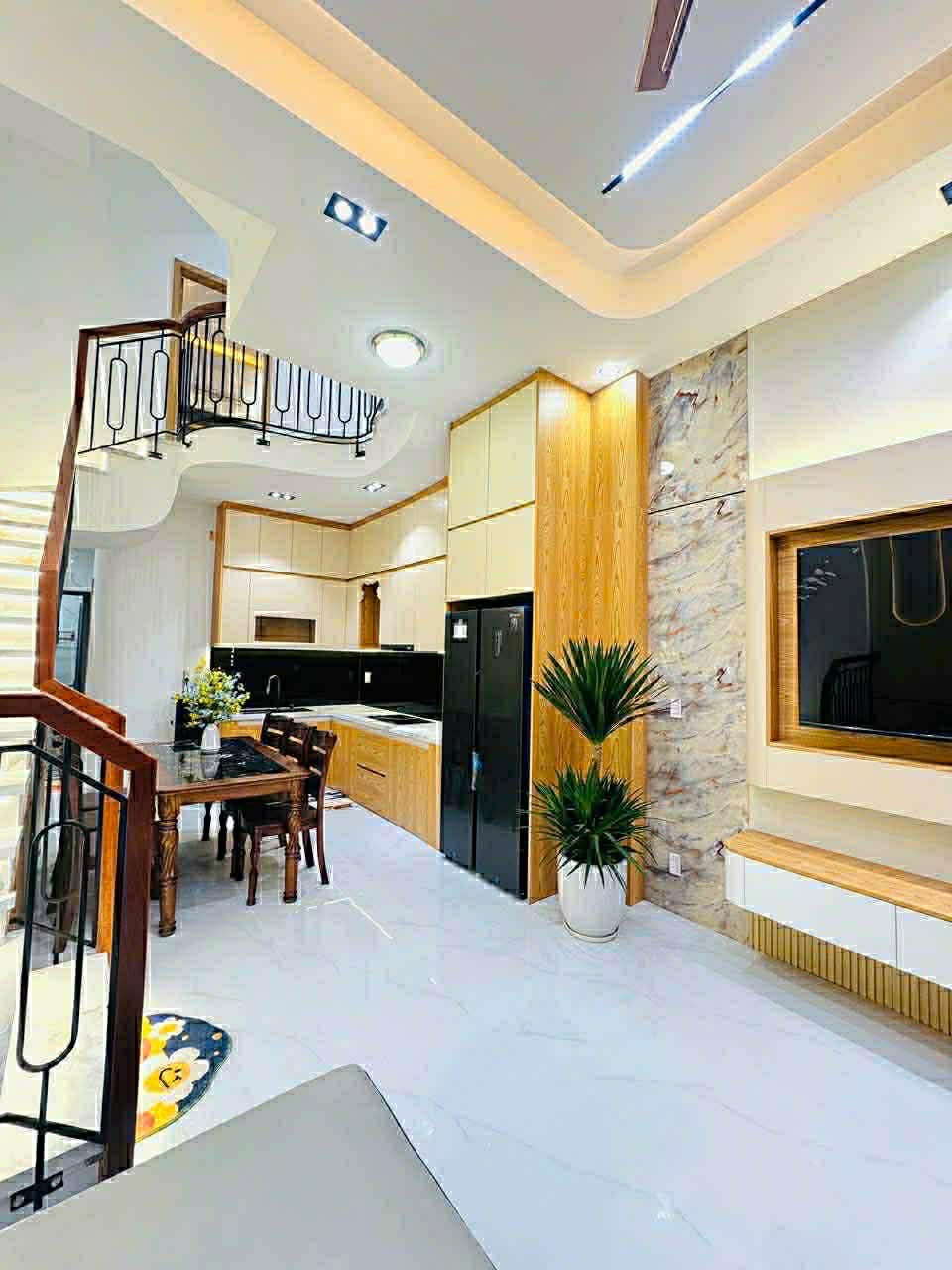 🔴💥Bán nhà 3 tầng LUXURY đường Hoà Phú 3 - Đối diện UBND Quận cũ 15987451