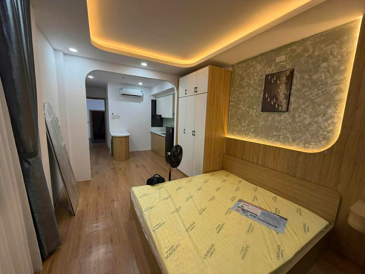 70m2 dòng tiền 45tr/th đường trước nhà 13m, vỉa hè, nhà 2 thoáng vv Nhà mặt phố Văn Cao - Tân Phú 15987473