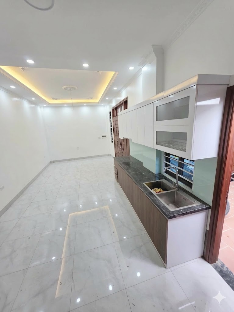 Nhà mới Phú Thượng - Tây Hồ - Thang máy xịn – Cạnh ô tô – Ở sướng, dân trí cao - Giá 9.6 Tỷ 15987506