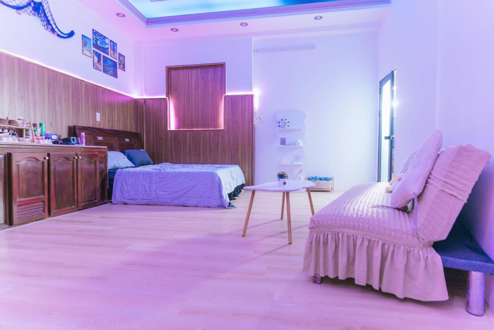 Bán Ngộp Homestay 8.3 tỷ - Có Sẵn Dòng Tiền - Cạnh Bến Ninh Kiều - Lợi nhuận một tháng 50 triệu 15987534