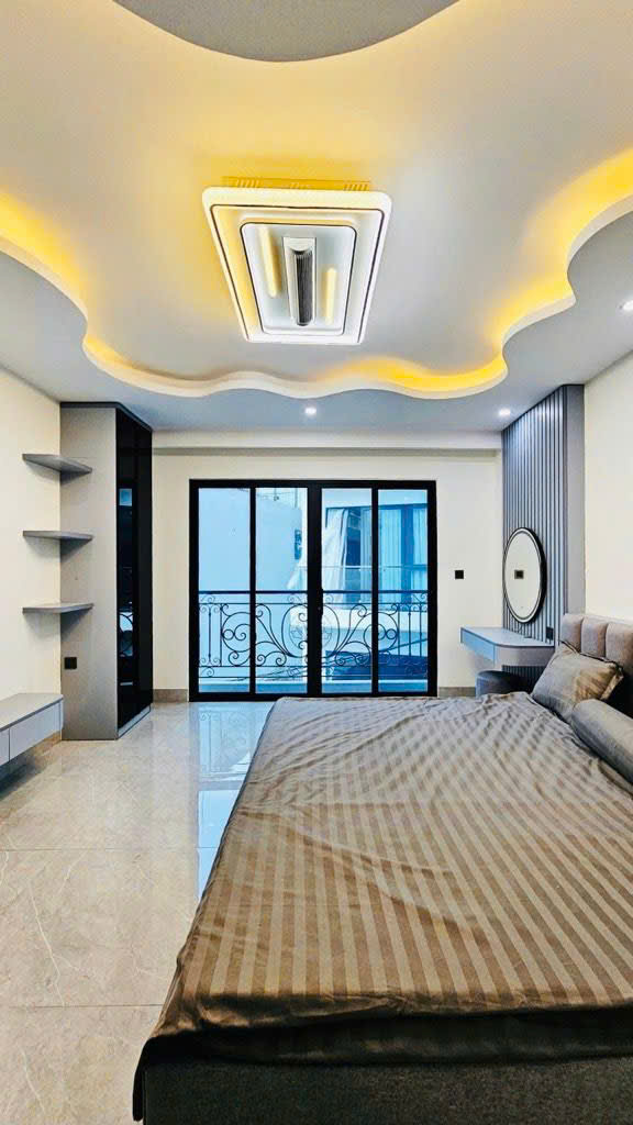 BÁN NHÀ BỒ ĐỀ LONG BIÊN DT 78M2 Ô TÔ 7 CHỖ THANG MÁY FULL NỘI THẤT XỊN SÒ 15987546