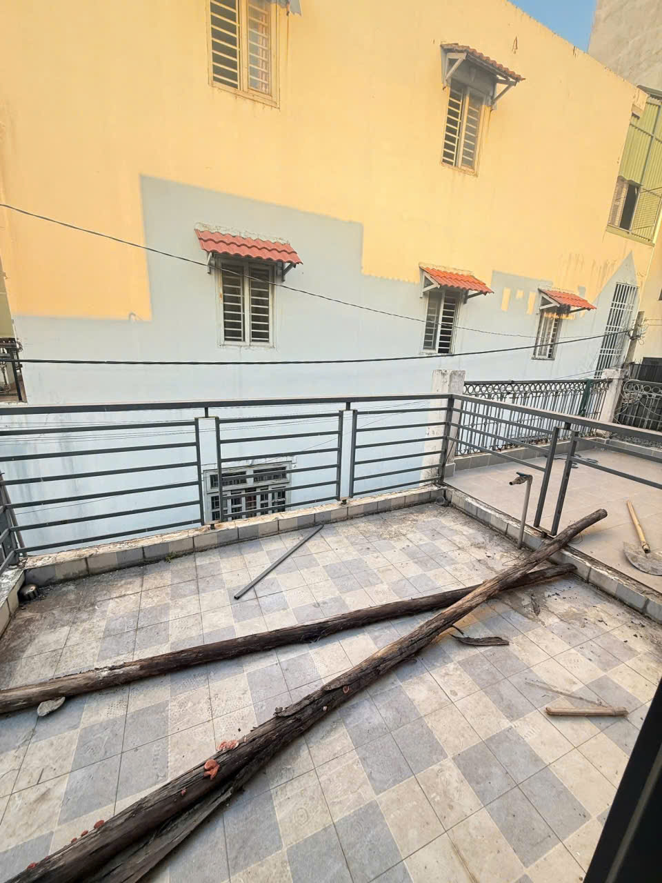 Nhà xinh 1 lầu to rộng 3,3mx10m đường 4,5m huỳnh thị hai tân chánh hiệp q12 15987560