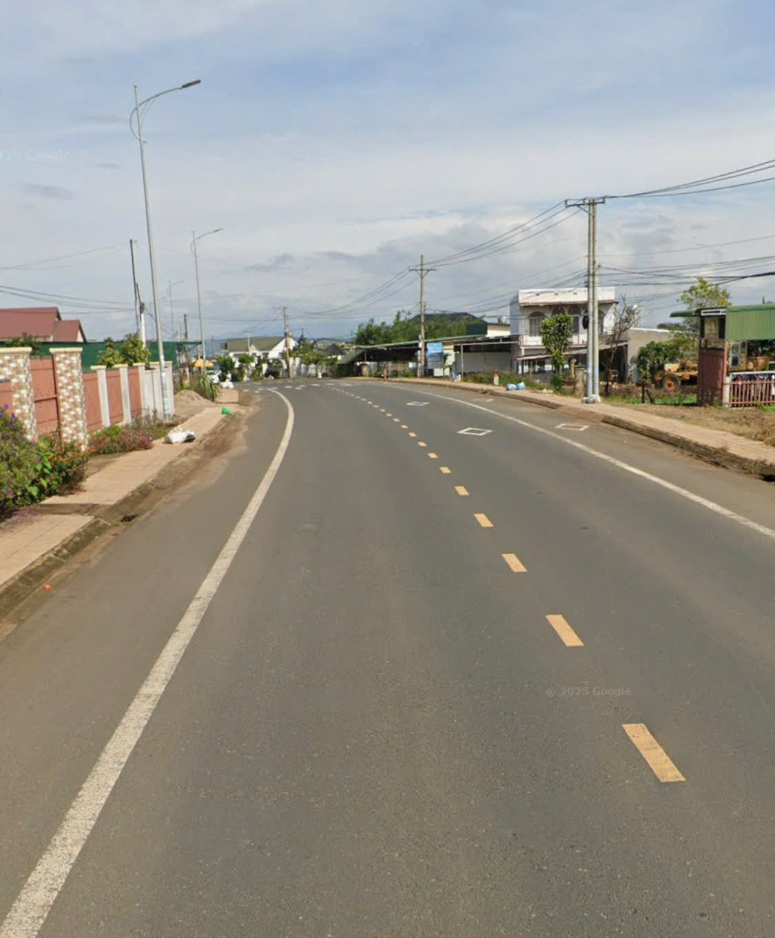 3 héc ta mặt tiền dt724, phú hội cũ, đức trọng, lâm đồng 15987561