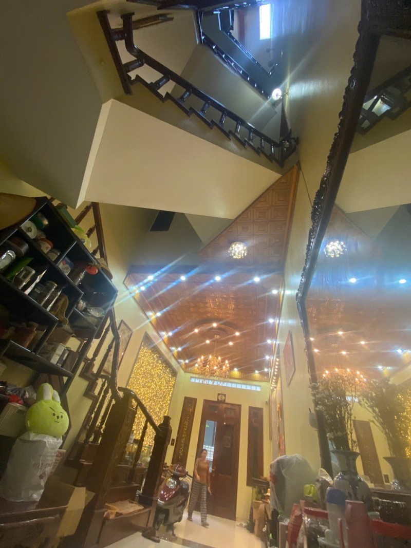 BÁN NHÀ NGỌC THỤY – LONG BIÊN - Ô TÔ VÀO NHÀ – KHU CÁN BỘ – FULL NỘI THẤT GỖ CAO CẤP 15987571