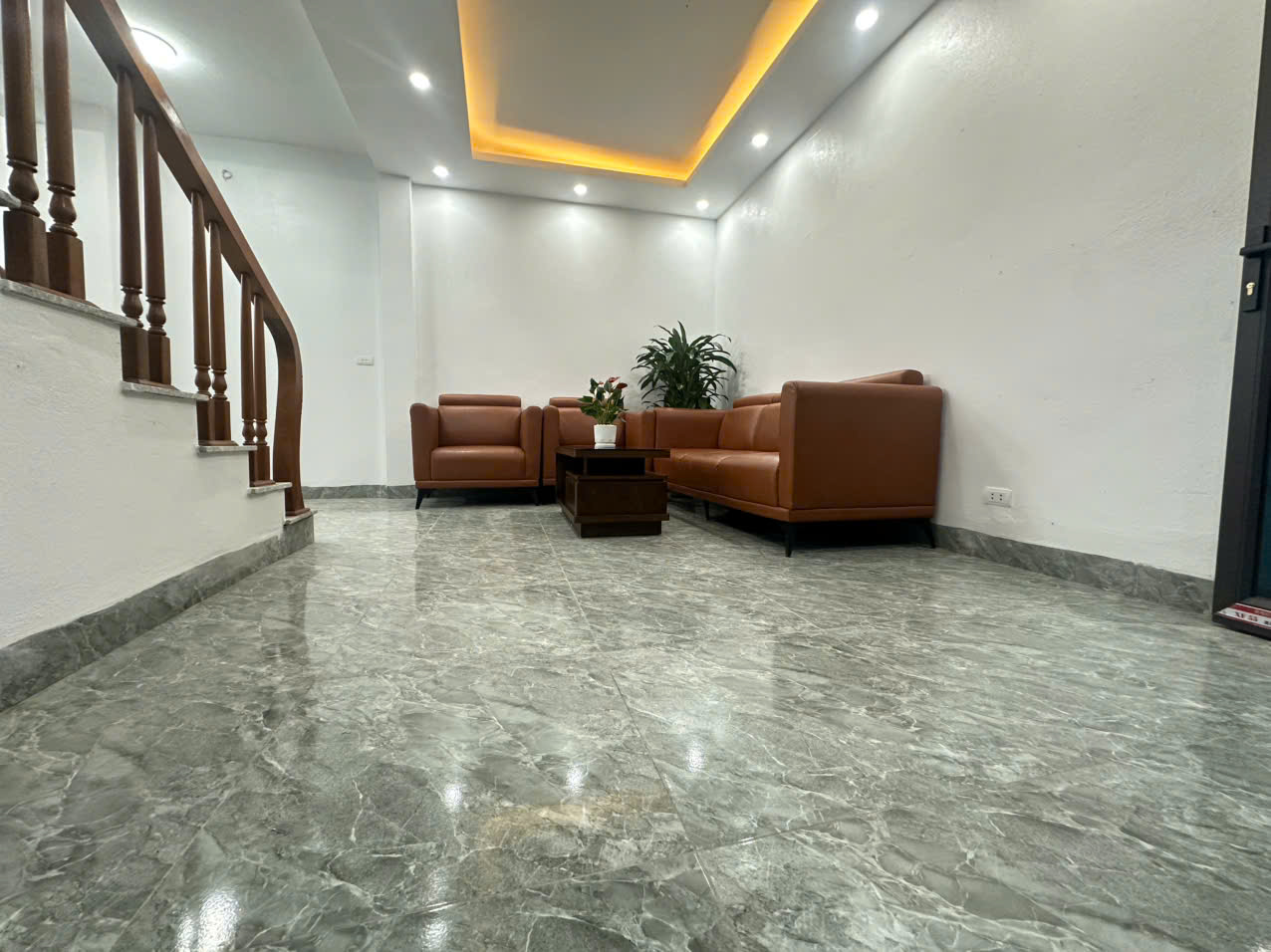 BÁN NHÀ TÔ HIỆU  NGÕ THÔNG Ô TÔ LÔ GÓC 2 MẶT THOÁNG MẶT TIỀN RỘNG ĐẲNG CẤP THƯƠNG LƯU   - GIÁ 12.9 15987604