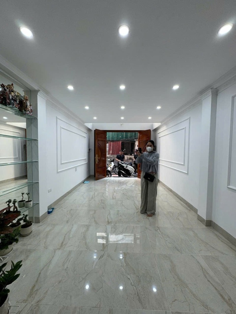 NGỌC THỤY – NHÀ 6 TẦNG + TUM – THANG MÁY – FULL NỘI THẤT  9.8 TỶ 15987606