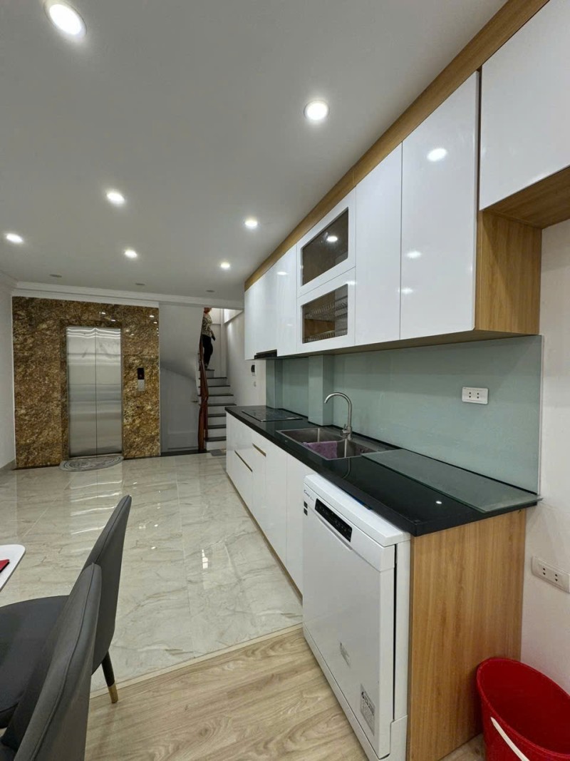 NGỌC THỤY – NHÀ 6 TẦNG + TUM – THANG MÁY – FULL NỘI THẤT  9.8 TỶ 15987606