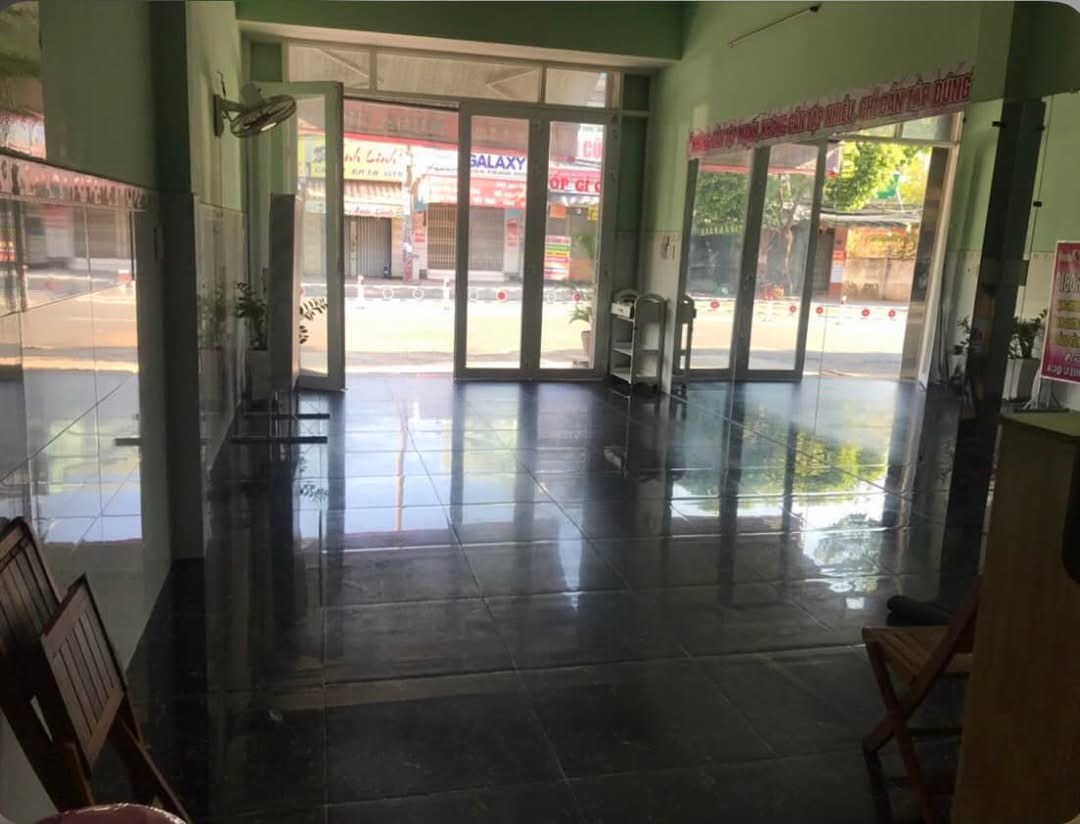 Bán nhà mặt tiền Quận Tân Phú chính chủ  15987616