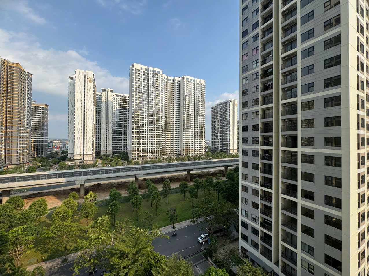 CĂN GÓC 2PN+ VIEW HỒ KOI – GIÁ TỐT TRỰC TIẾP CHỦ ĐẦU TƯ TẠI VINHOMES GRAND PARK QUẬN 9 15987618