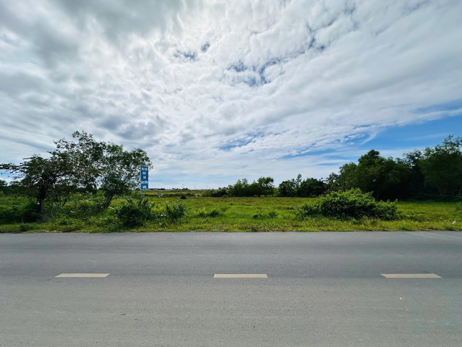 Bán 66m x 45m đất thổ cư Đường Lê Minh Công, LaGi giáp 577 giá rẻ nhất 15987619