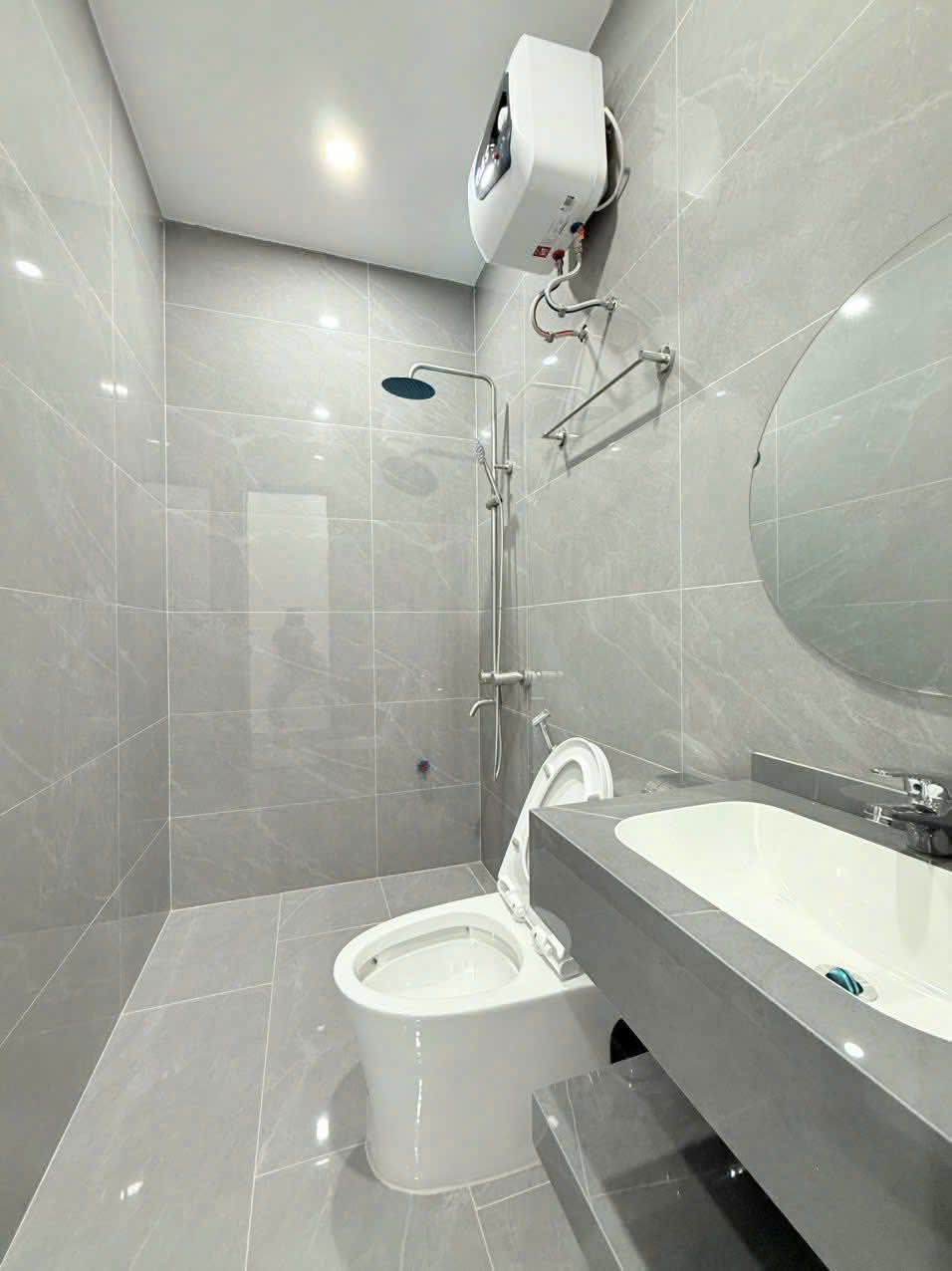 Nhà xây mới Nguyễn Hữu Tuệ - NGÔ QUYỀN 15987623