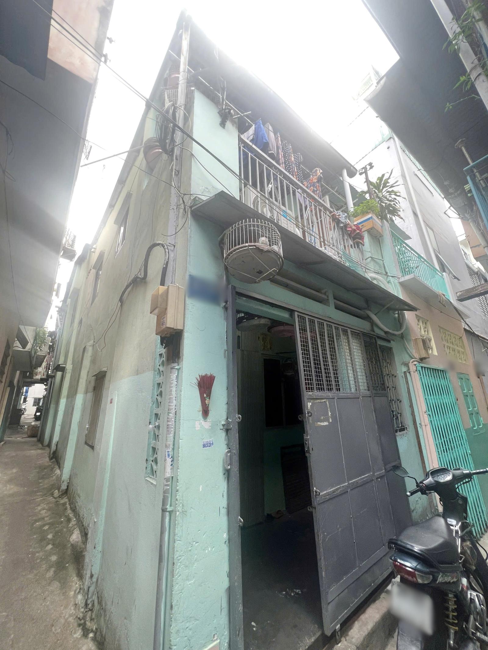 Nhà 2 tầng 3 mặt hẻm sát đường Phan Văn Trị P7Q5. Giá 6.2 tỷ TL 15987640