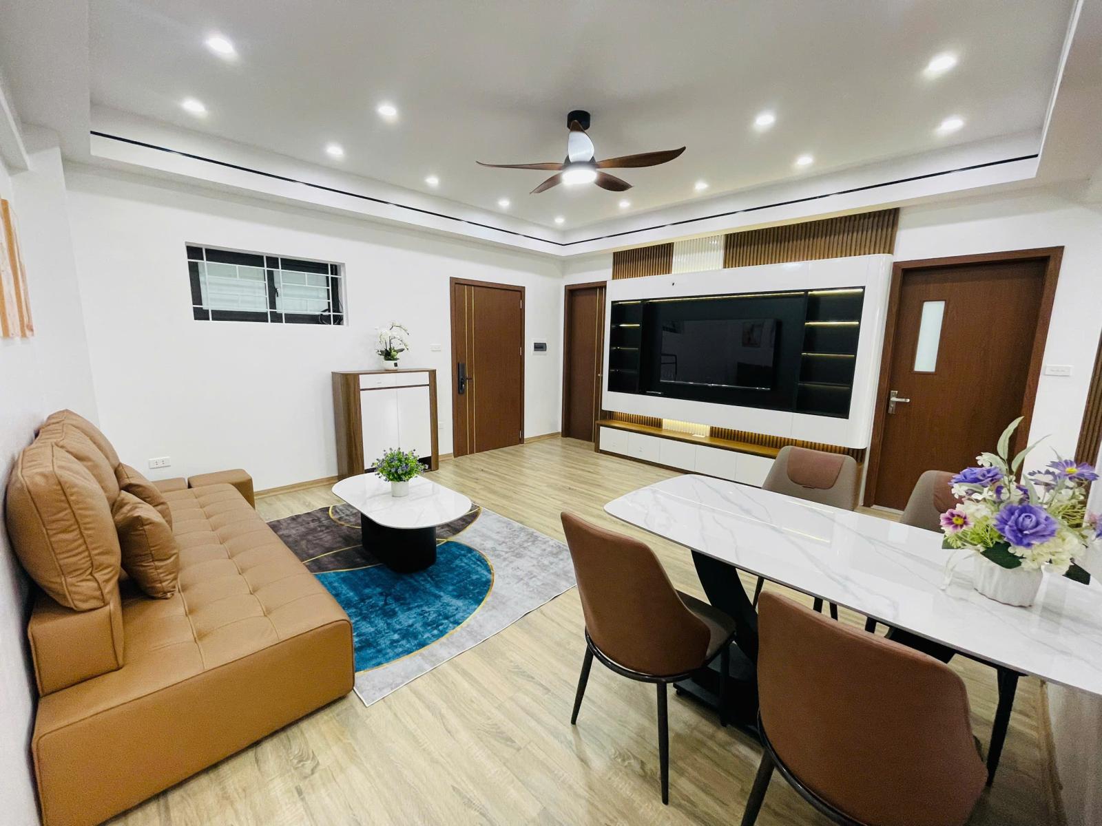 CHỊ GÁI CẦN TIỀN BÁN CẮT LỖ CĂN HỘ CT4C-X2 – BẮC LINH ĐÀM
 15987664