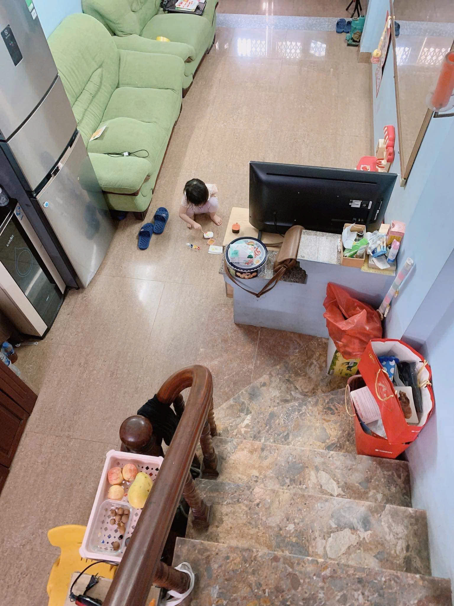 Cho thuê nhà ngõ Gốc  Đề 4 tầng x 35m2, 9 triệu vào ngay 15987737