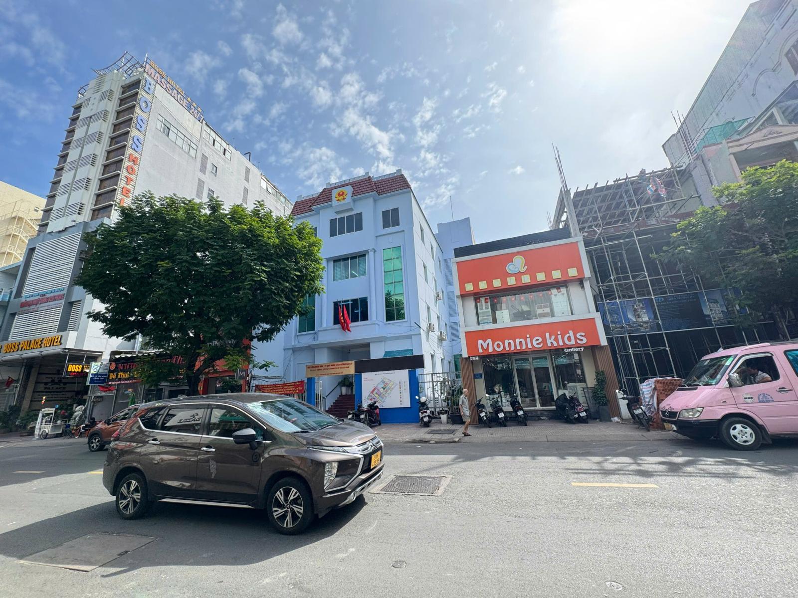 CHÍNH CHỦ BÁN NHÀ MT KD Đ.NGUYỄN THIỆN THUẬT, QUẬN 3 - XD 1 HẦM 7 TẦNG - HDT SẴN 60TR/TH * LH GIANG 15987750