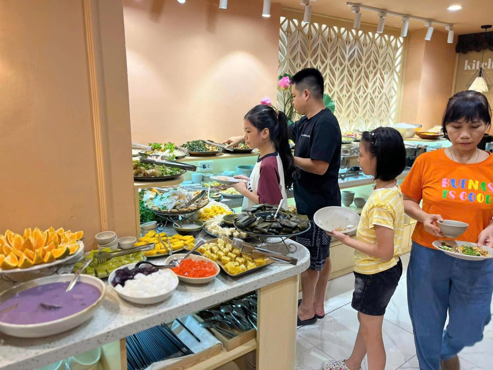 NHƯỢNG LẠI QUÁN CHAY HOMIE Mặt phố trung tâm phường Hai Bà Trưng một quán chay nhỏ đã có nền tảng 15987753