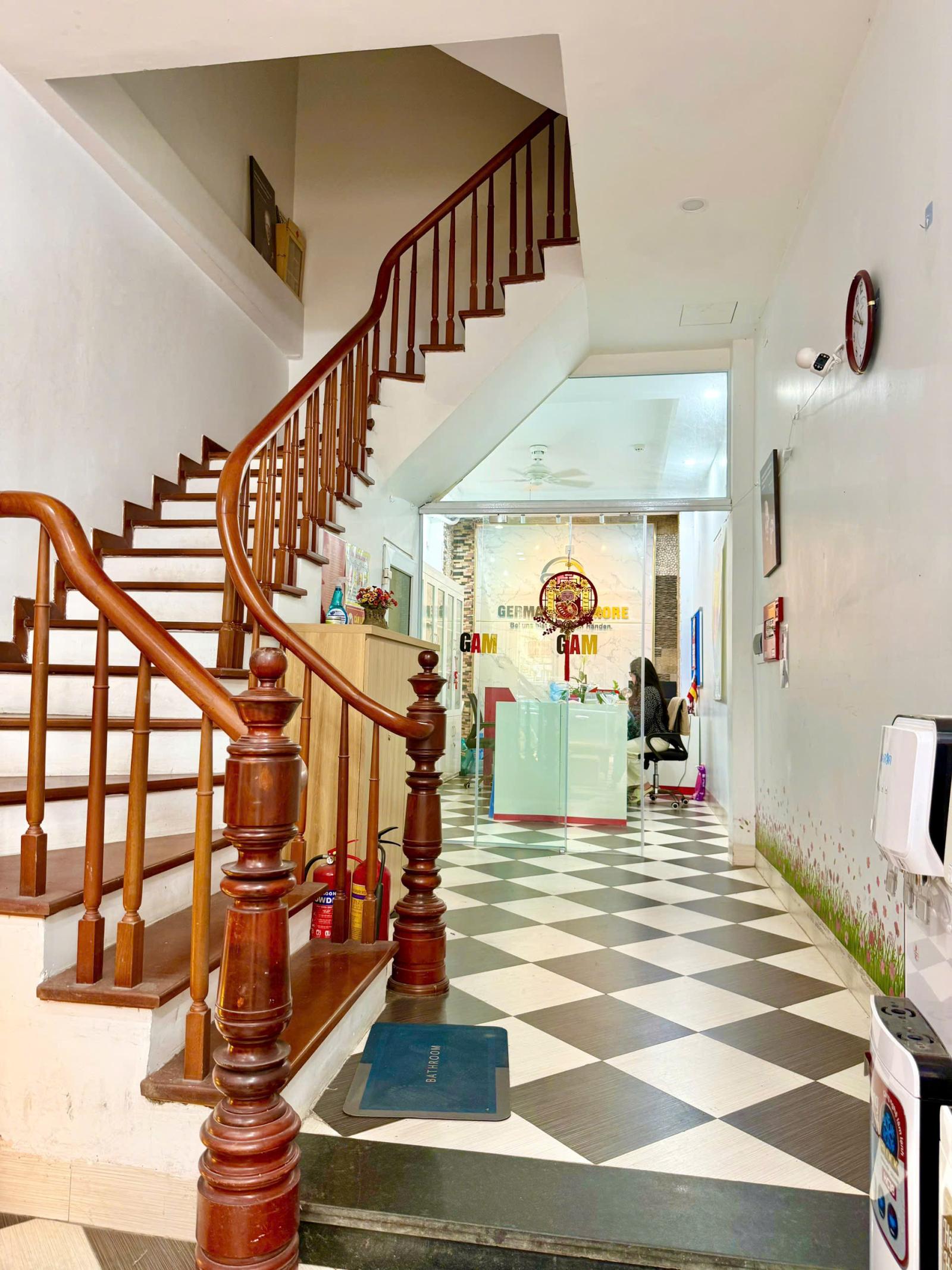 Cần cho thuê nhà 5 tầng phố Phạm Thận Duật - Mai Dịch - Cầu Giấy - Hà Nội 15987761