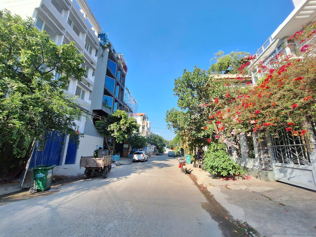 ĐẤT KDC LÀNG ĐẠI HỌC, 10X25M, 20 TỶ, XÂY DỰNG 7 TẦNG 15987775