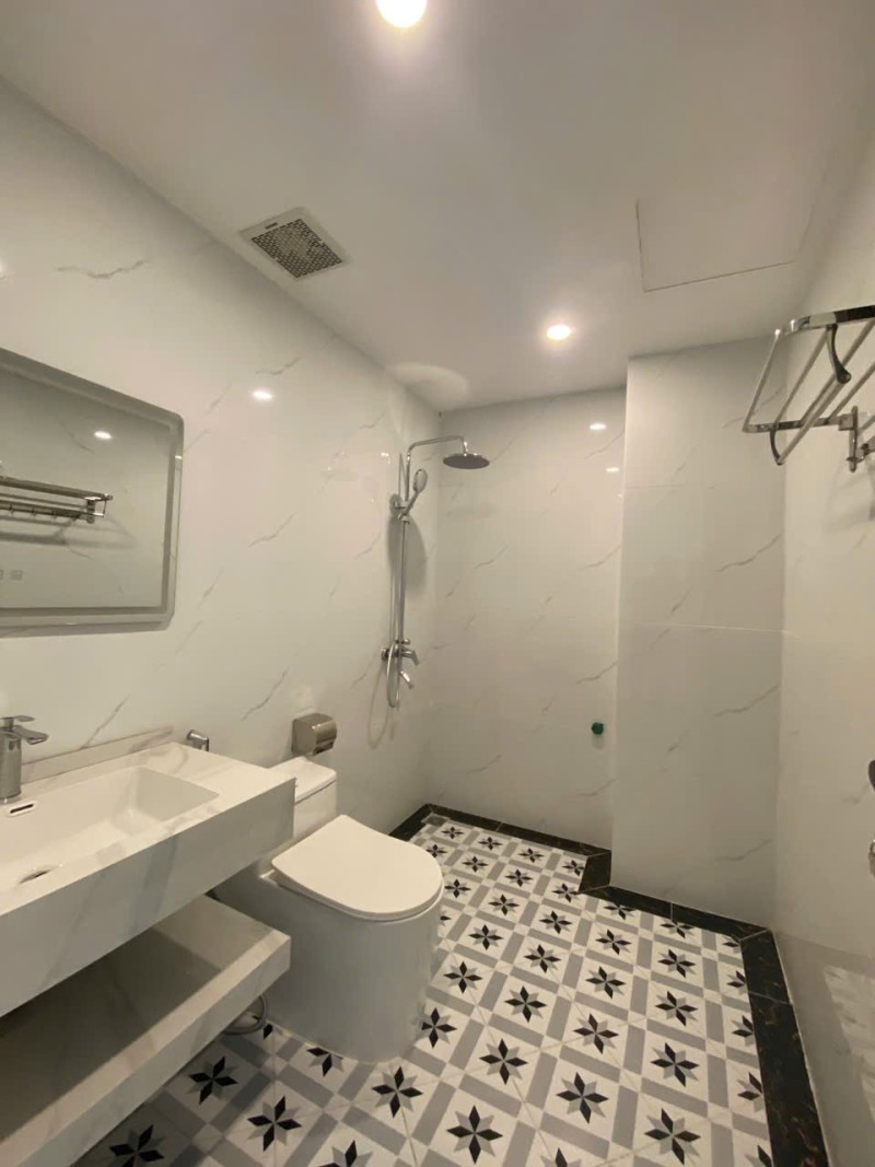 MẶT PHỐ NGỌC TRÌ – 47m² – 7 TẦNG THANG MÁY – Ô TÔ VÀO NHÀ  13.2 TỶ 15987823