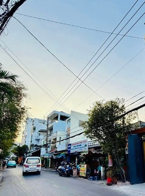 Bán nhà mặt tiền Gò Vấp, gần Bình Thạnh – Phú Nhuận,50M2, 5 tầng, thang máy, 9.5 tỷ TL mạnh 15987824