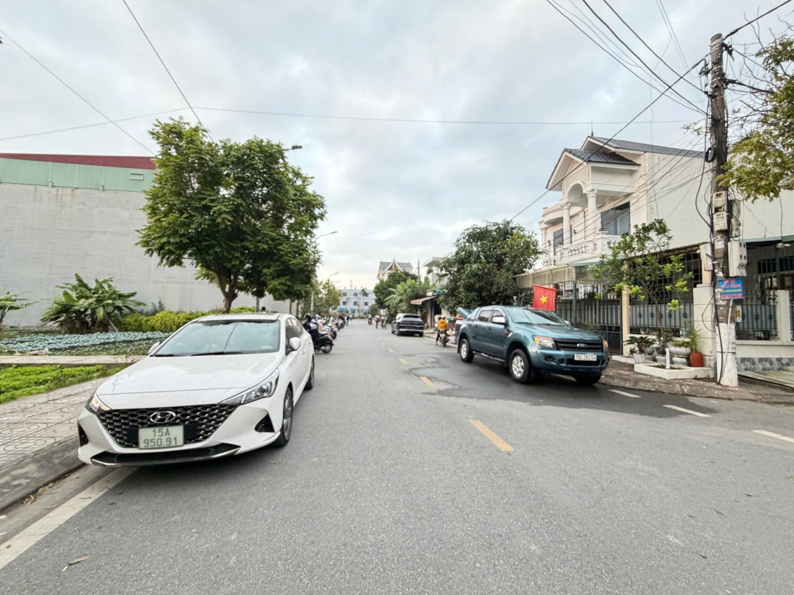 LÔ ĐẤT MẶT TRỤC CHÍNH – TỔ 7 THỊ TRẤN AN DƯƠNG 15987825