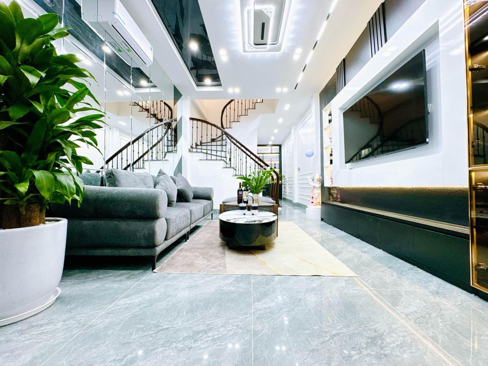 Siêu Phẩm Trần Duy Hưng 50m 6 tầng 15.7 tỷ Thang máy kinh doanh 15987841