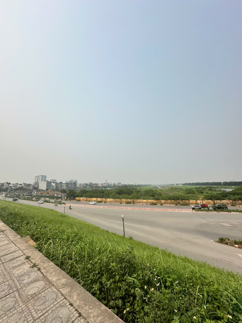 Chính chủ bán nhà mặt phố Bát Khối_Long Biên 145m2,mặt tiền 9,9m giá 18,5 tỷ.Lh 0888486262. 15987865