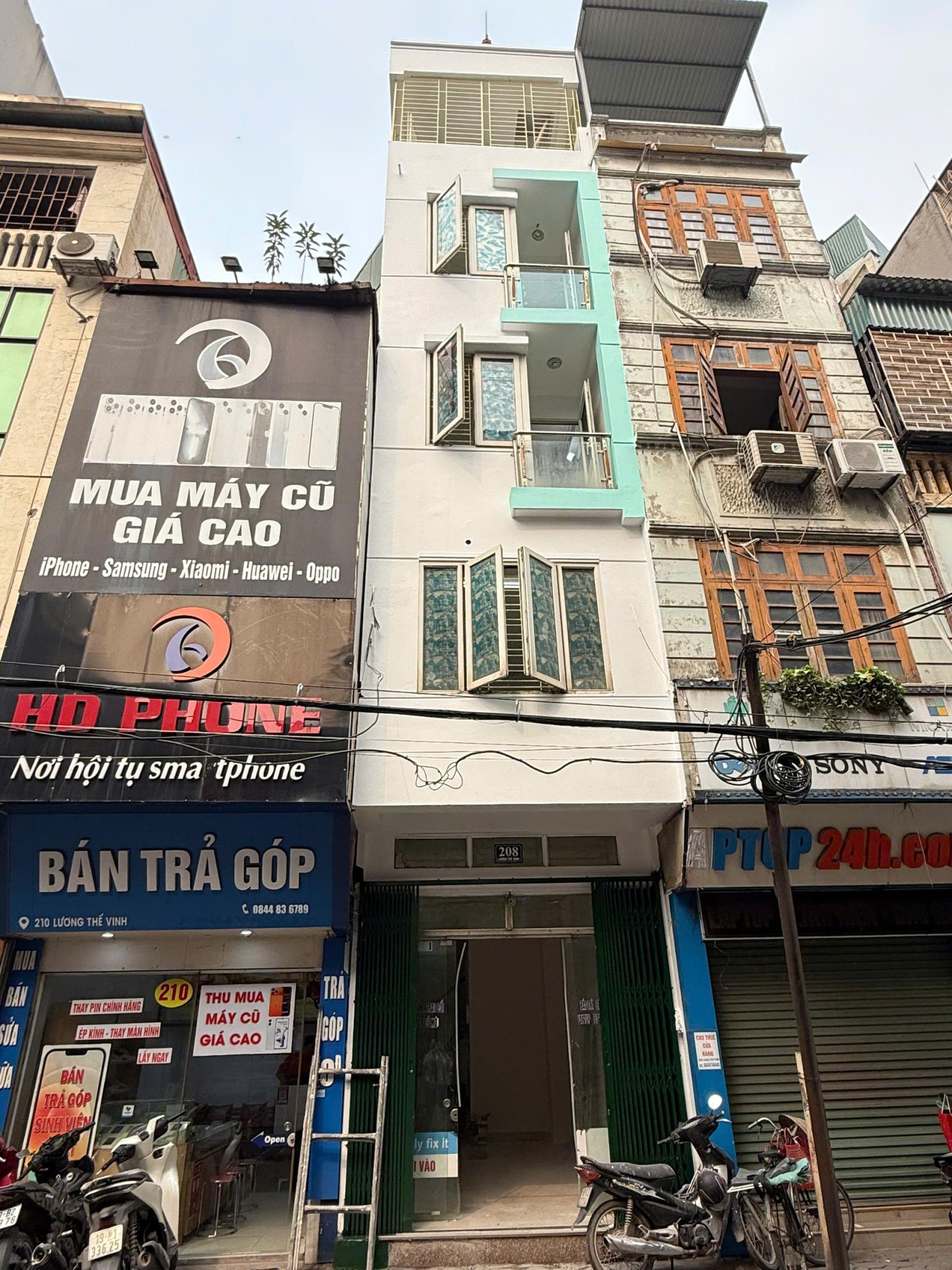 CHO THUÊ NHÀ NGUYÊN CĂN 5 TẦNG MẶT ĐƯỜNG LƯƠNG THẾ VINH 15987870