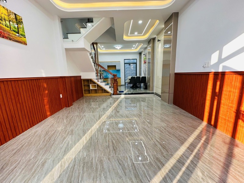 Bán nhà Lã Xuân Oai, Long Trường, Q9, Thủ Đức, TP HCM. DT 54m2, 4 tầng, SHR - Giá  6.7 tỷ 15987871