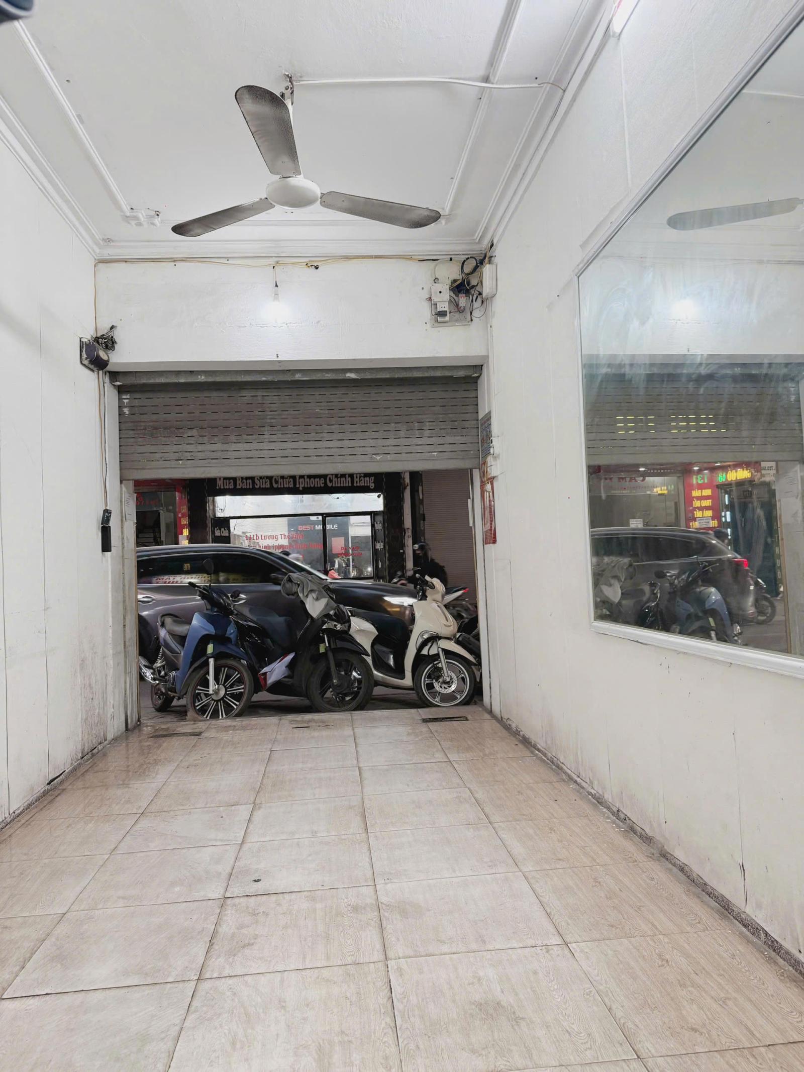 CHO THUÊ NHÀ NGUYÊN CĂN , MẶT TIỀN KINH DOANH ĐẸP TẠI THANH XUÂN ,HÀ NỘI 15987914