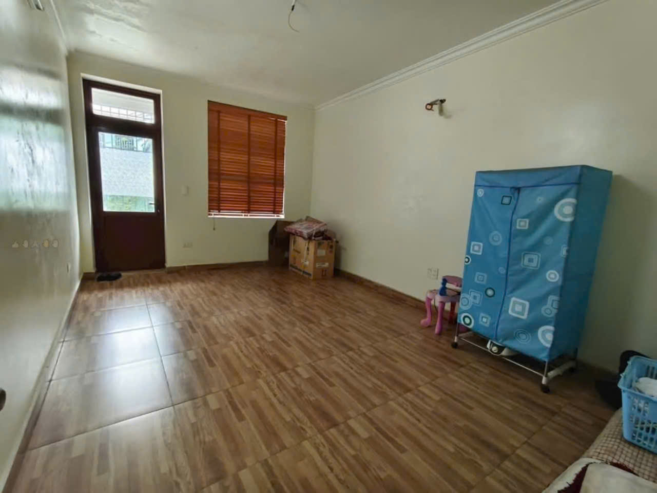 ⛔⛔Nhà mặt đường Miếu Hai Xã - 54m 4 tầng -  vị trí đẹp - Vỉa hè rộng 15987913