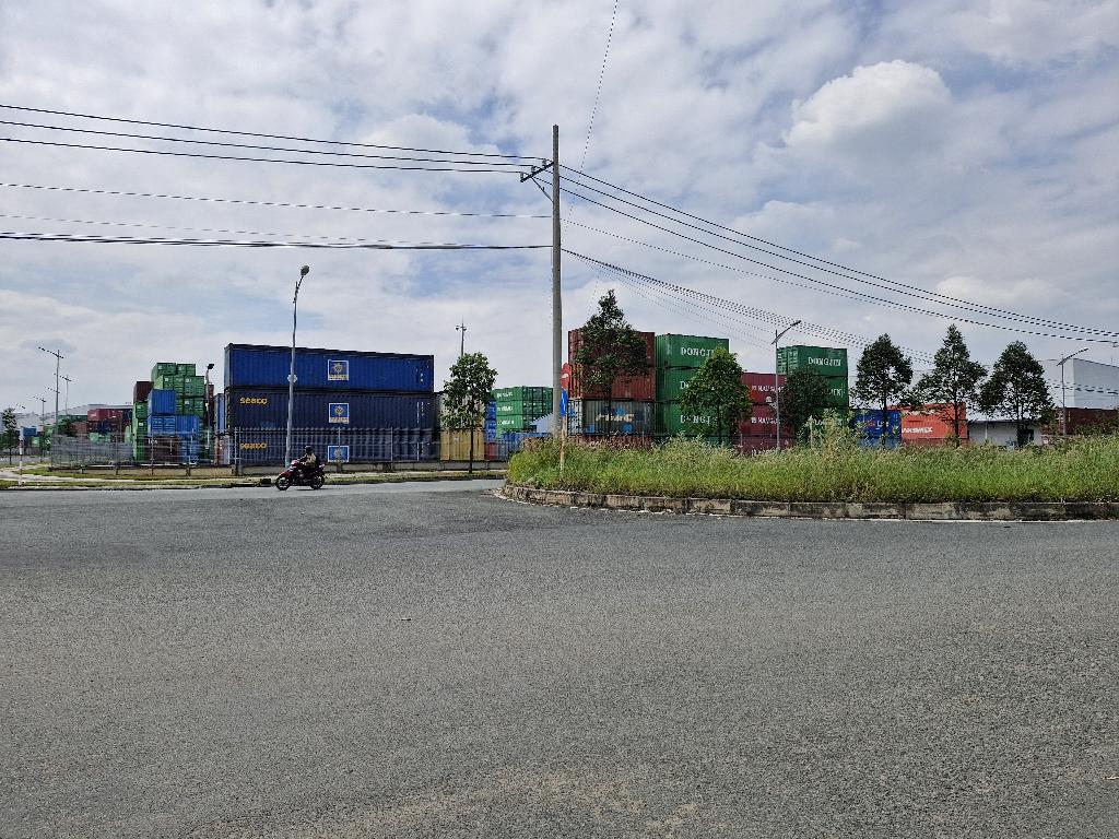 Bán gấp,  Đất Bưng Ông Thoàn,  Long Trường Q9, 2100m2,Ful TC  Chỉ 82 Tỷ 15987919