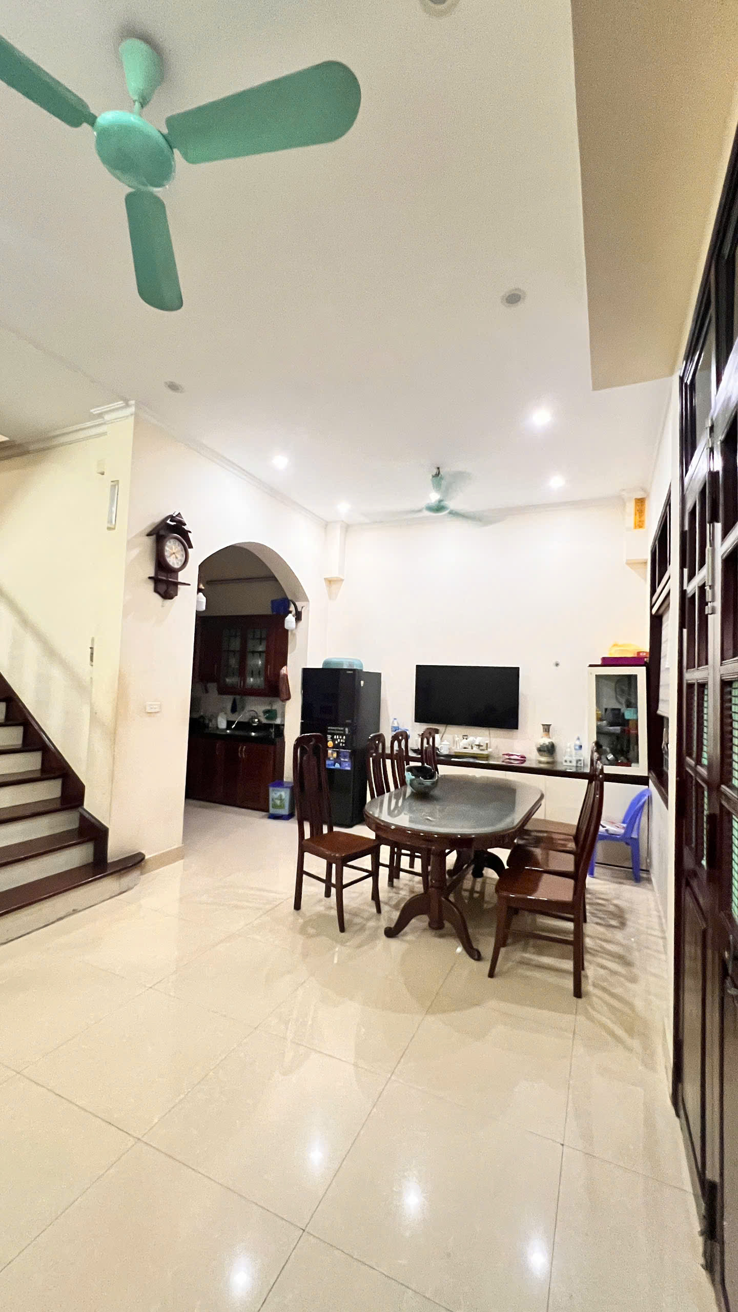 CẦN BÁN NHÀ MẶT PHỐ LÊ TRỌNG TẤN - PHƯƠNG LIỆT CÓ DT 90M2, sổ đỏ chính chủ 15987921