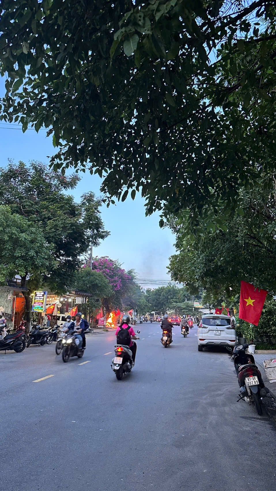 💥Bán 1 cặp đất đường Nguyễn Chánh thông Nguyễn Tất Thành 15987939