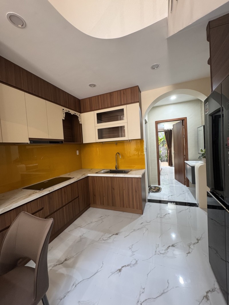 Bán nhà Dũng Sĩ Thanh Khê 54.7m2 3 tầng ô tô đỗ cửa full nội thất giá 5.9 tỷ 15987943