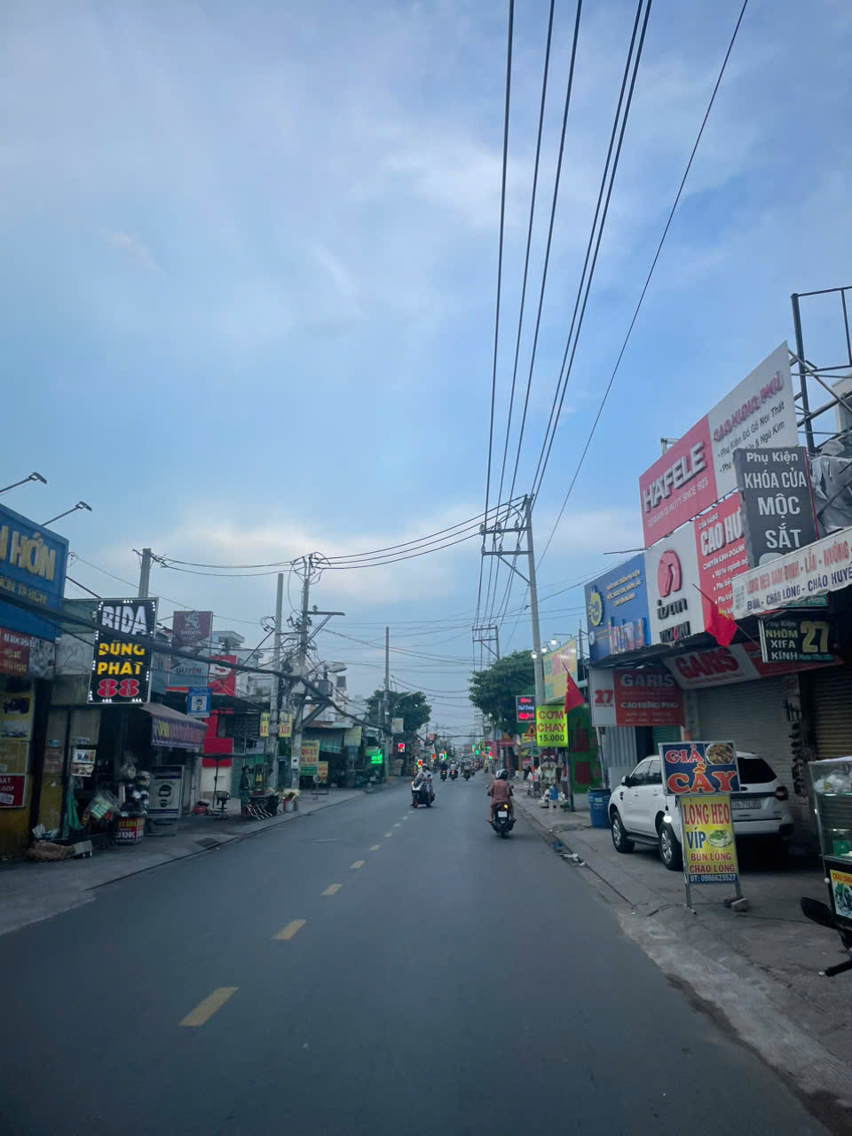 Bán đất mặt tiền 25x100m  giá 70 tỷ Đường Phan Văn Hớn 15987946