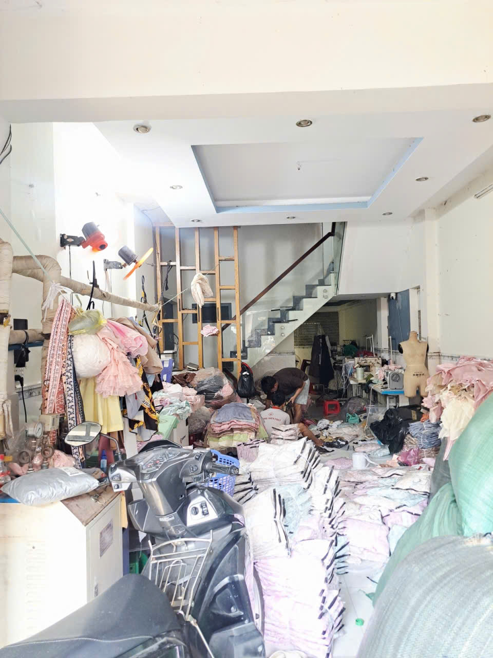 Siêu Phẩm hẻm nhựa 7m thông Đ số 9 BHH gần chợ 26/3 khu VIP 51m2-3 tầng 5 tỷ 2 15987951